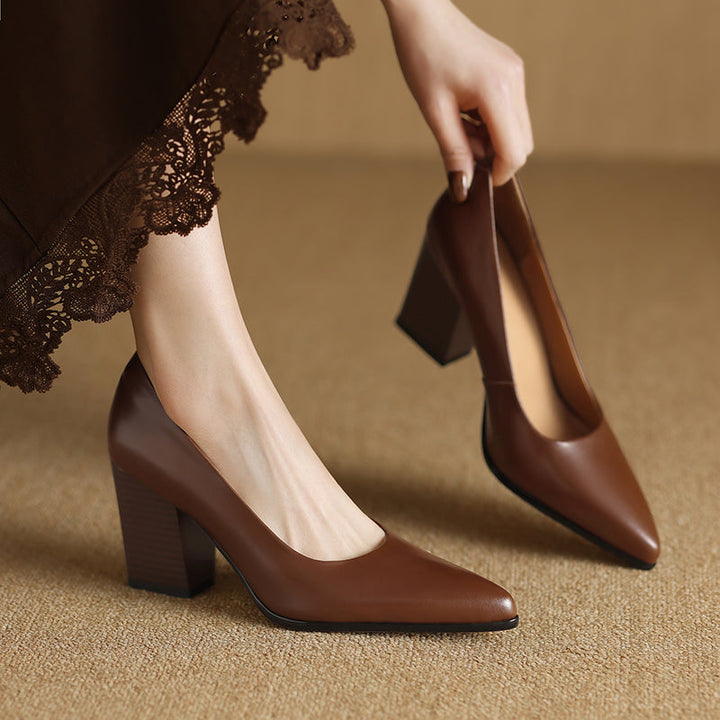 Women's Verona Pointed Toe Block Heel Pumps - Everyday Elegance