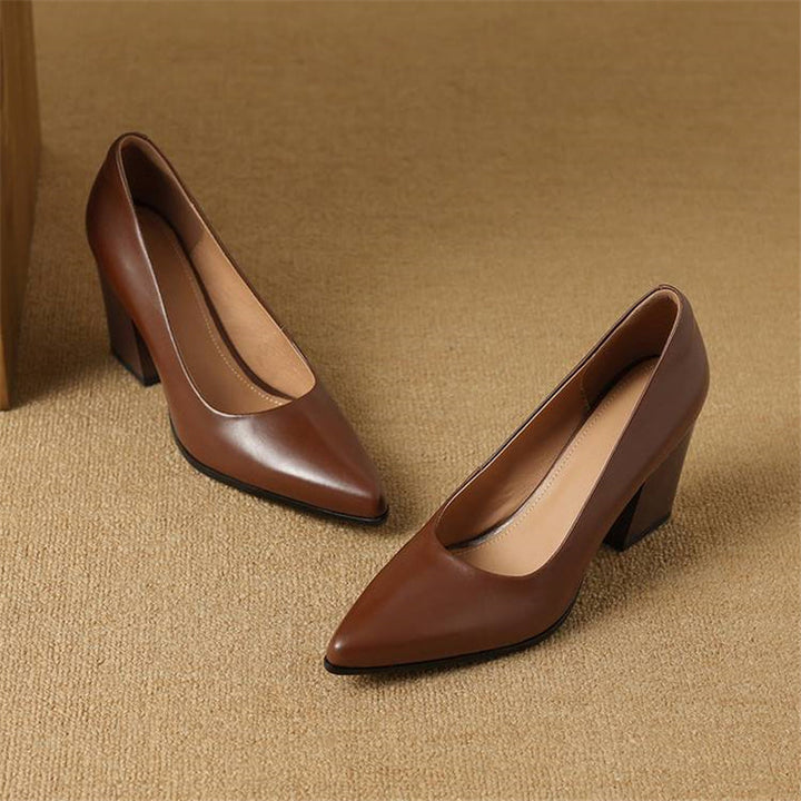 Women's Verona Pointed Toe Block Heel Pumps - Everyday Elegance