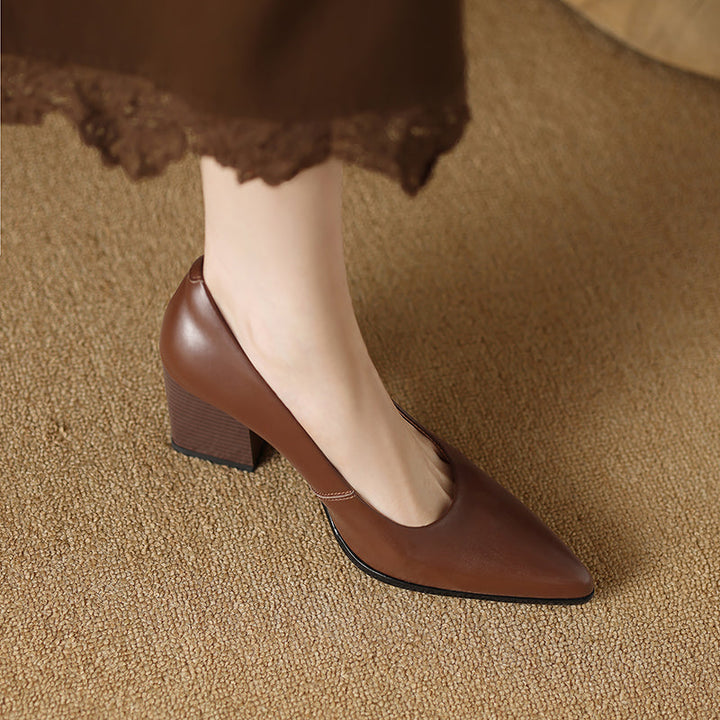Women's Verona Pointed Toe Block Heel Pumps - Everyday Elegance