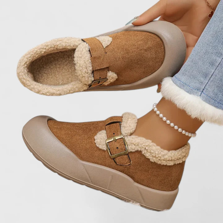 Women's Suede Buckle Slippers - Cozy Comfort at Home