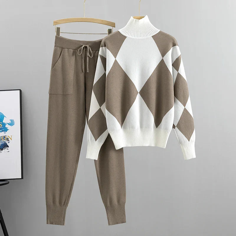 Women's Emilie Knitted Co-ord Set – Geometric Jumper & Joggers