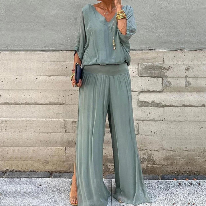 Women's Flowy Lounge Set – Relaxed Fit & Breathable