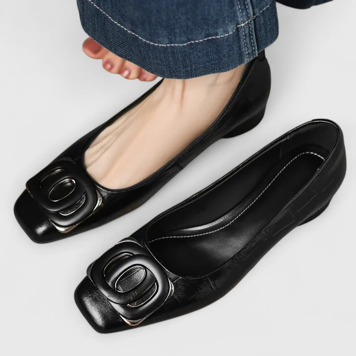 Women's Elegant Square Buckle Block Heels - Effortless Everyday
