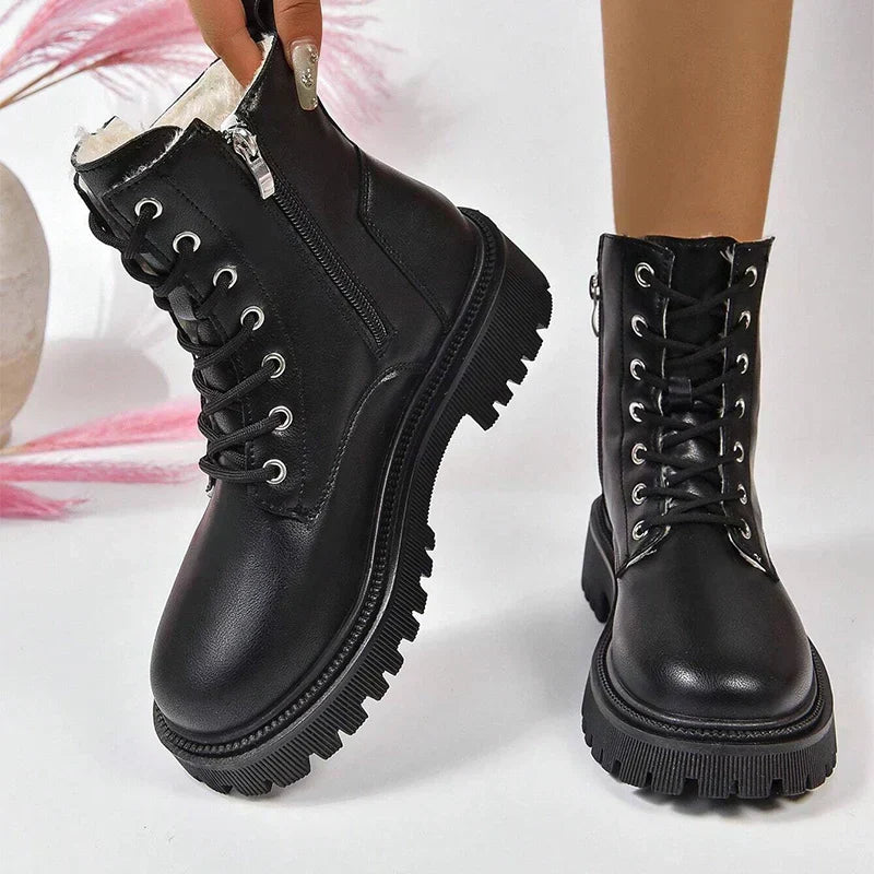 Women's Plush Lace-Up Ankle Boots - Cozy Winter Comfort