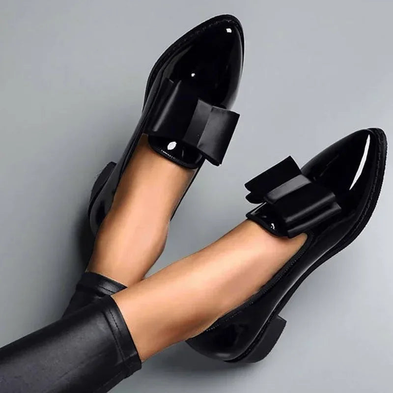 Women's Penelope Bow Tie Shoes - Elegant Patent Block Heel