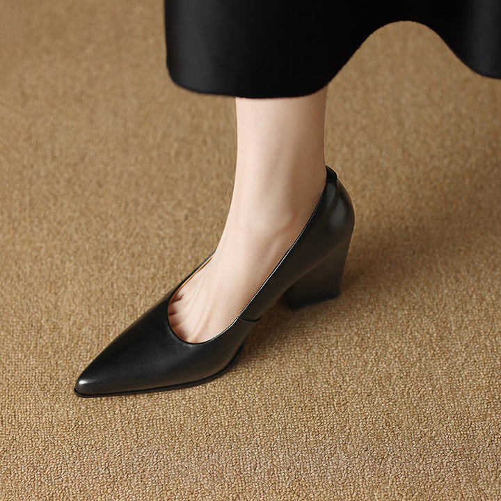 Women's Verona Pointed Toe Block Heel Pumps - Everyday Elegance