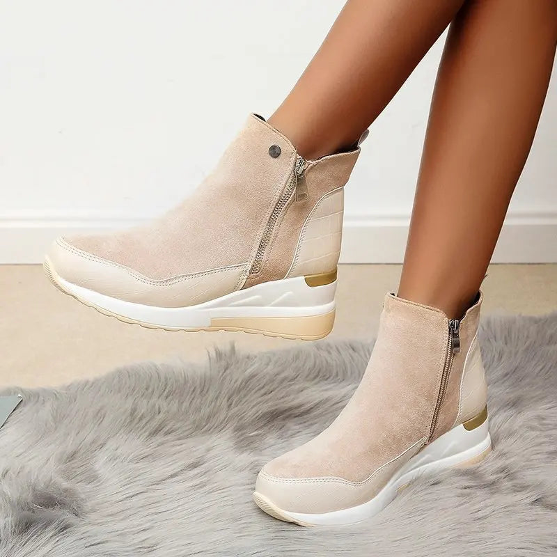 Women's Textured Wedge Boots – Side-Zip Comfort for All Day