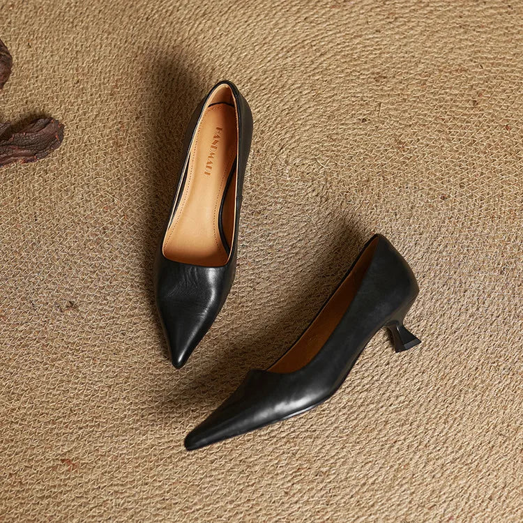 Women's Leonie Classic Pointed Toe Leather Heels - Everyday Elegance
