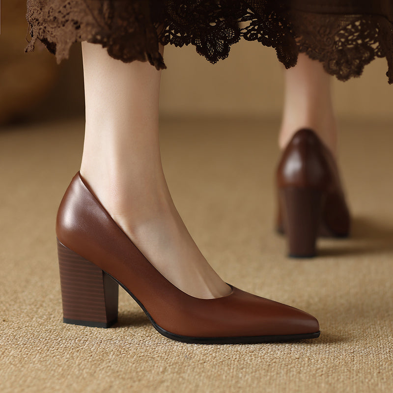 Women's Verona Pointed Toe Block Heel Pumps - Everyday Elegance
