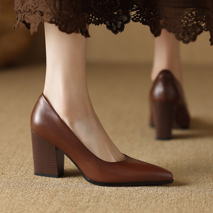 Women's Verona Pointed Toe Block Heel Pumps - Everyday Elegance