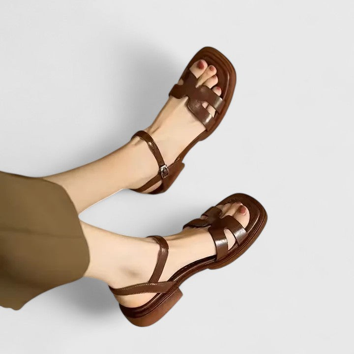 Women's Leather Flat Sandals - Sophisticated Summer Comfort