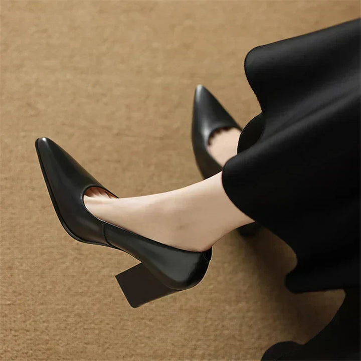 Women's Verona Pointed Toe Block Heel Pumps - Everyday Elegance