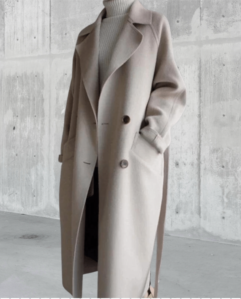 Women's Longline Wool Coat - Elegant Winter Warmth
