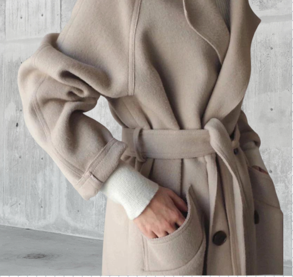 Women's Longline Wool Coat - Elegant Winter Warmth