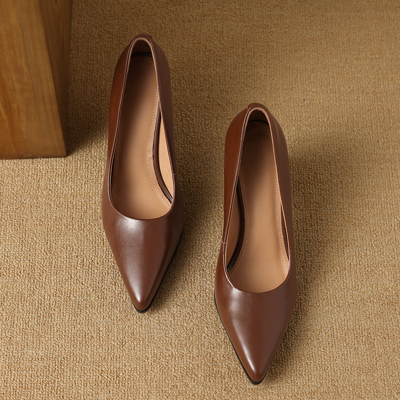 Women's Verona Pointed Toe Block Heel Pumps - Everyday Elegance