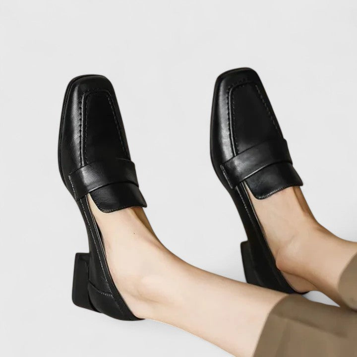 Women's Modern Classic Block Heel Loafers - Everyday Elegance
