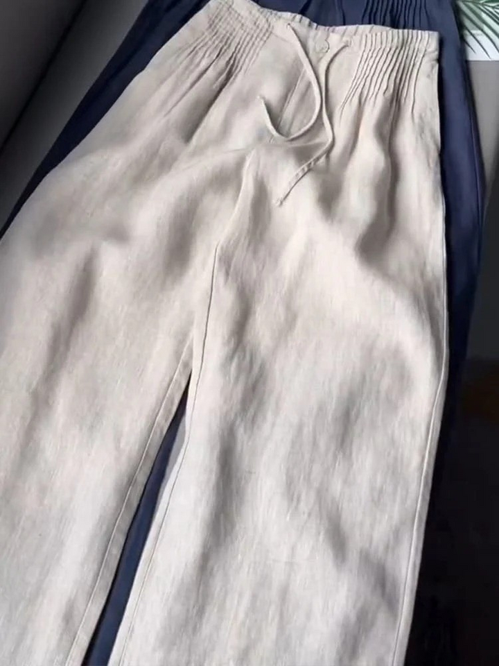 Women's Linen Pleated Comfort Fit Trousers - Breezy Everyday Elegance