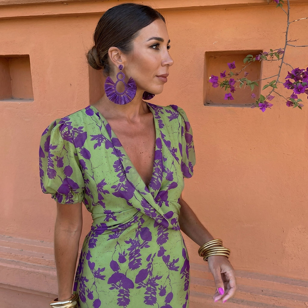 Women's V-Neck Puff Sleeve Dress - Perfect for Summer Occasions