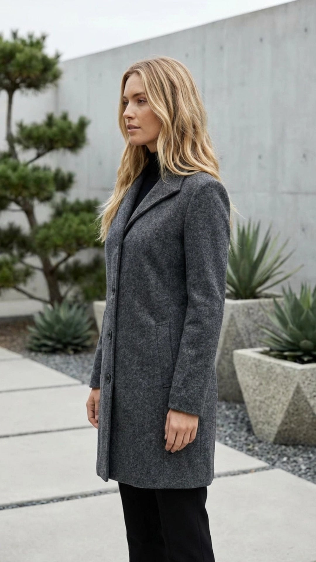 Women's Button-Up Long Coat - Everyday Warmth and Style