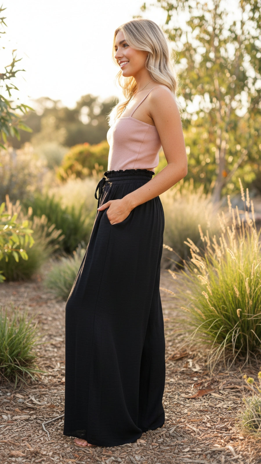 Women's Wide Leg Elastic Waistband Pants - Breezy All-Day Comfort