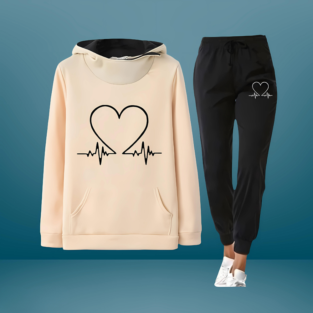 Women's Heart Print Two-Piece Jogger Set - Cozy Everyday Comfort