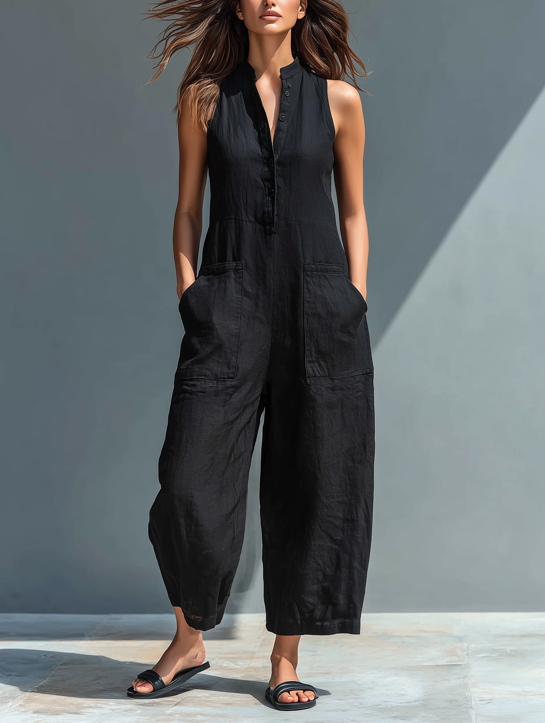 Women's Minimalist Sleeveless Jumpsuit - Timeless Sophistication