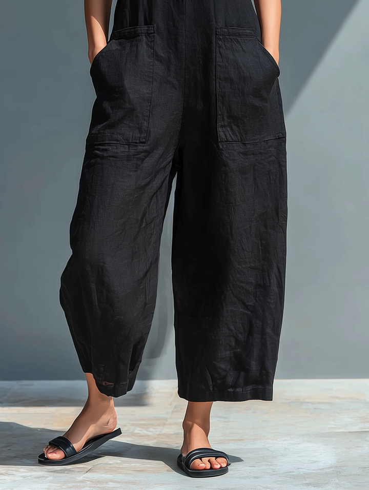 Women's Minimalist Sleeveless Jumpsuit - Timeless Sophistication