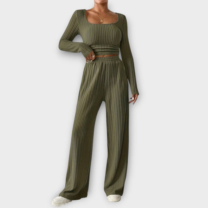 Women's Cozy Knit Two-Piece Set - Crop Top & Wide Pants