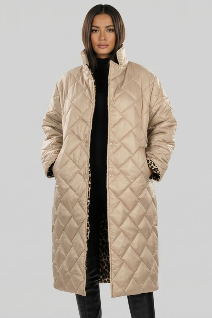 Women's Reversible Puffer Coat - Diamond-Quilted & Leopard Print