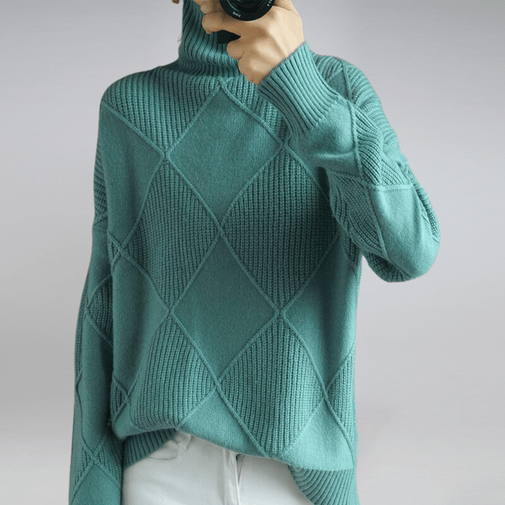 Women's Elegant Turtleneck Sweater - Cozy Geometric Knit