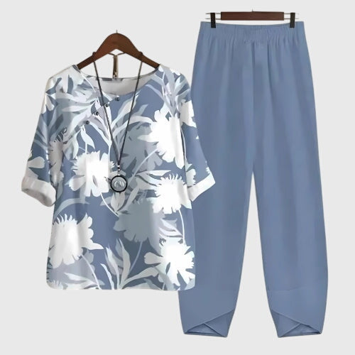 Women's Printed Loose Fit Two Piece Set - Comfortable & Versatile