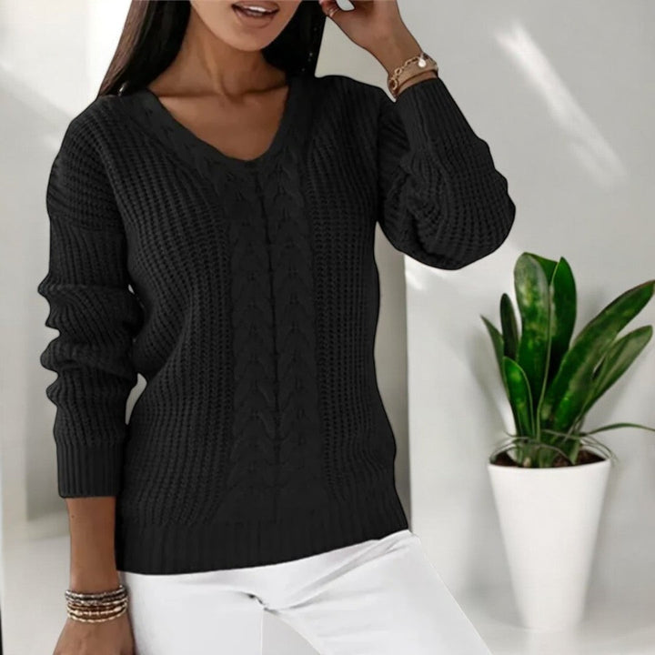 Women's Knitted Sweater - Cozy Cable Knit for Everyday Elegance