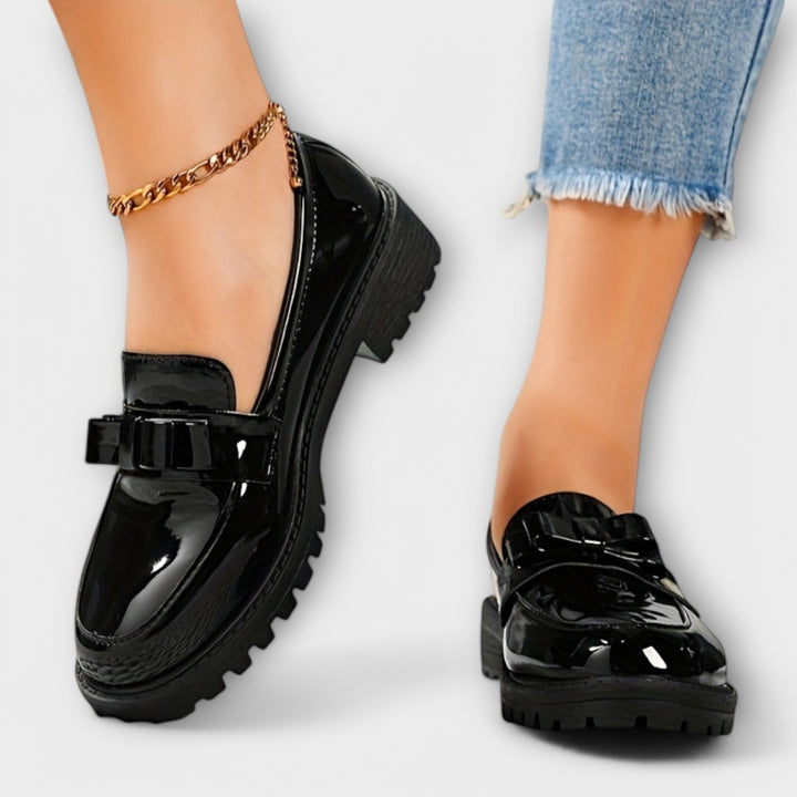 Women's Preppy Loafer Flats - Effortless Summer Style