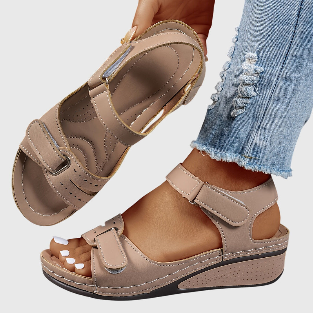 Women's Crystal Orthopedic Sandals - All-Day Comfort