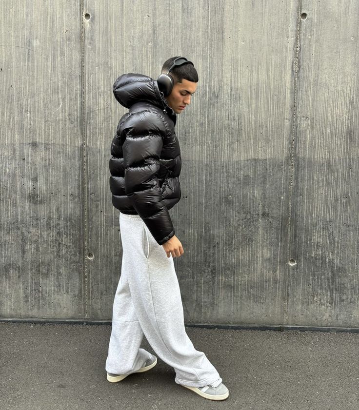 Men's Duck Down Puffer Jacket - Reliable Winter Warmth