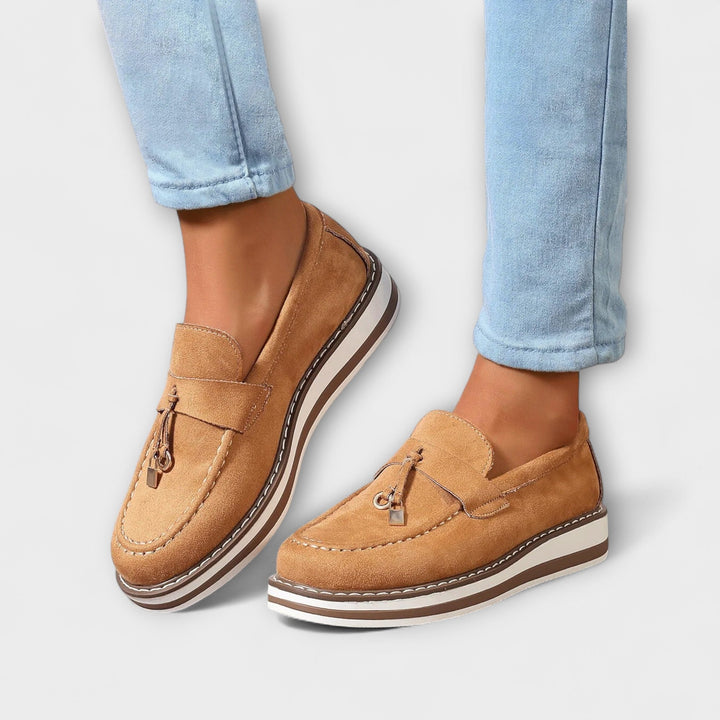 Women's Round Toe Everyday Boots - Designed for Daily Wear
