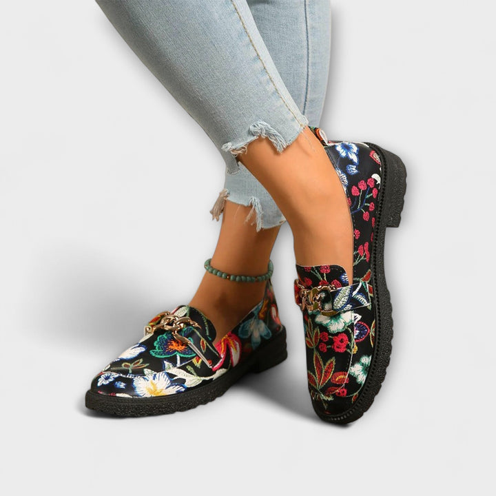 Women's Colorful Floral Loafers - Perfect for Casual Outings