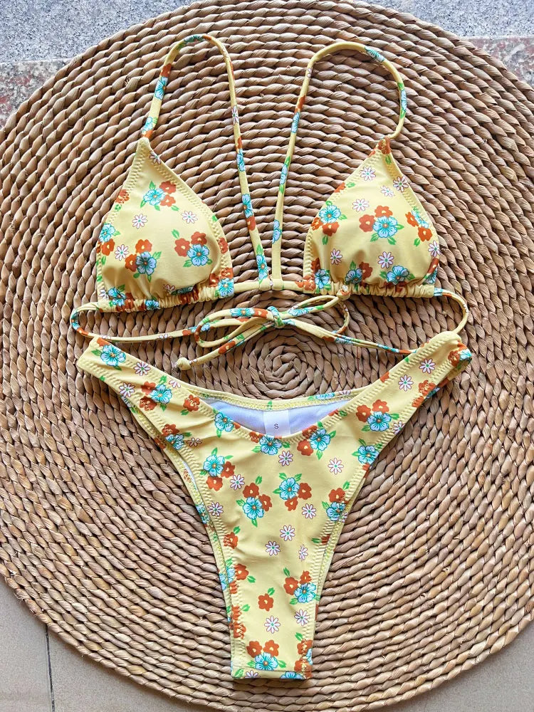 Women's Floral Brazilian Bikini - Effortless Beach Style & Comfort