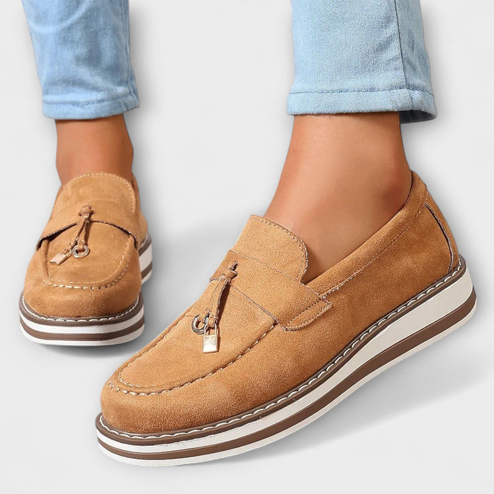 Women's Round Toe Everyday Boots - Designed for Daily Wear