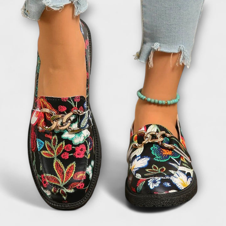 Women's Colorful Floral Loafers - Perfect for Casual Outings