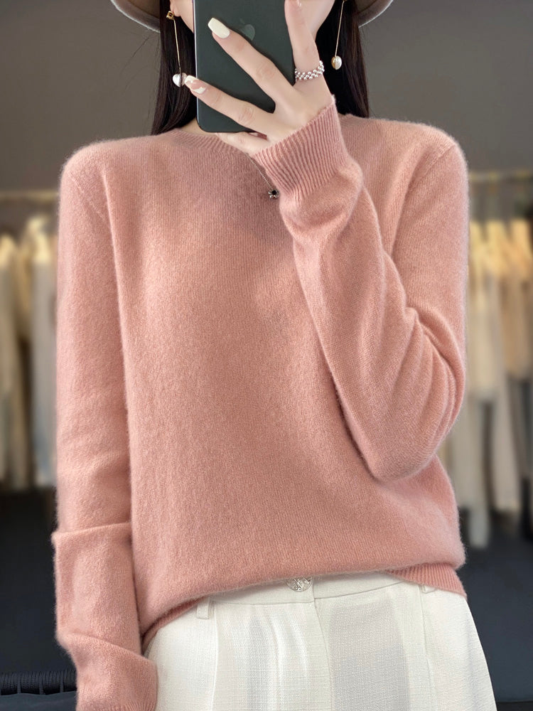 Women's Cozy Sweater - Soft Relaxed Fit for Everyday