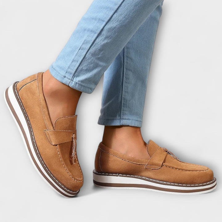 Women's Round Toe Everyday Boots - Designed for Daily Wear