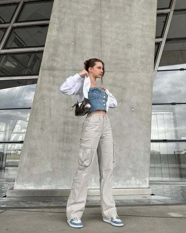 Women's Adjustable Cargo Pants - Functional & Stylish Everyday