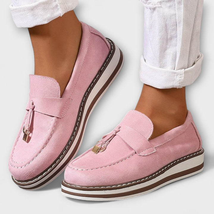 Women's Round Toe Everyday Boots - Designed for Daily Wear