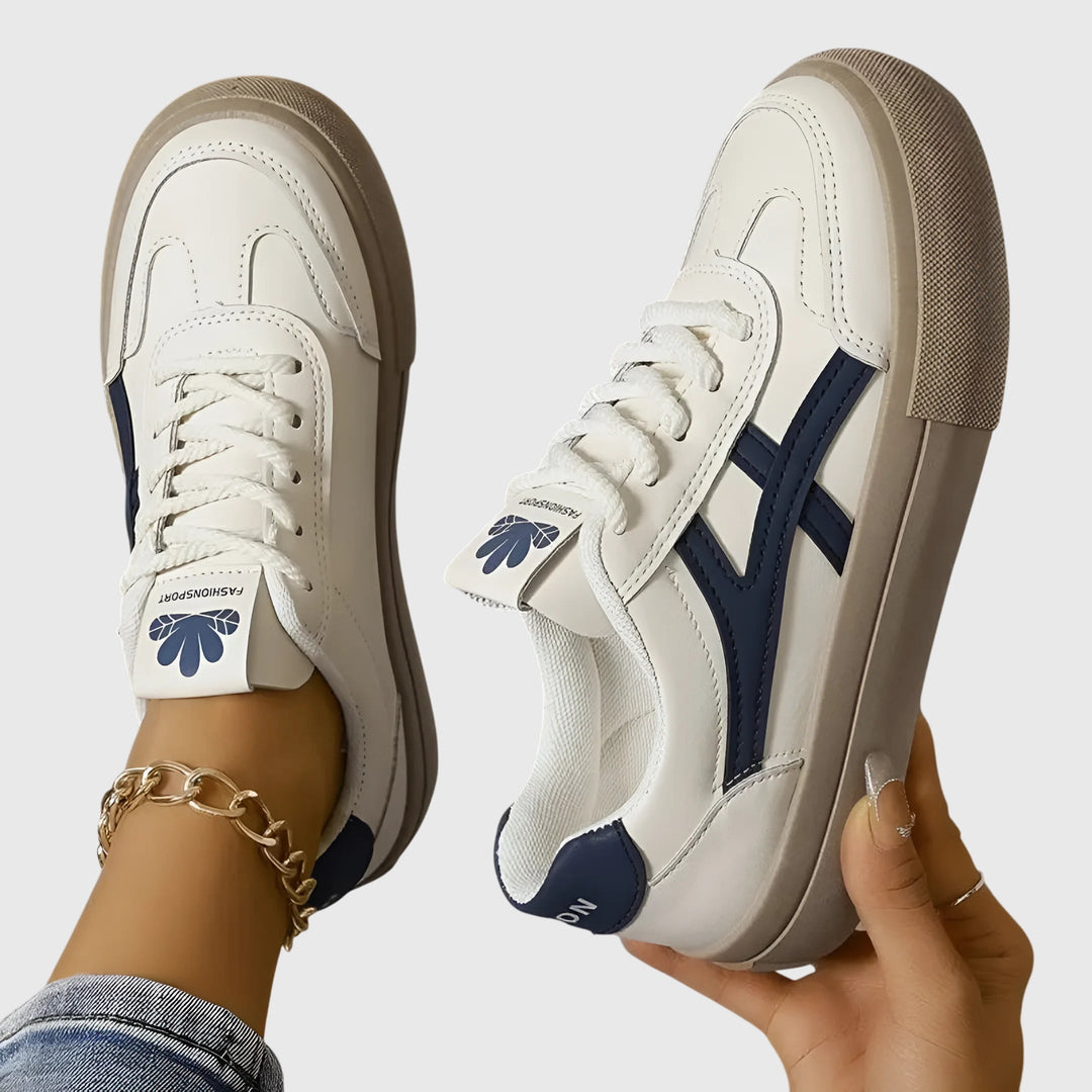 Women's Street Chic Sneakers - Everyday Style and Comfort