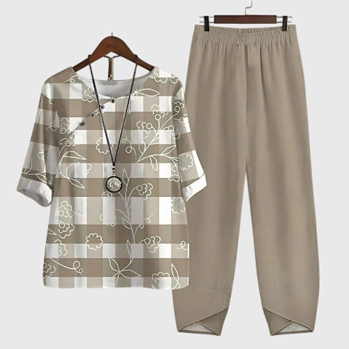Women's Printed Loose Fit Two Piece Set - Comfortable & Versatile
