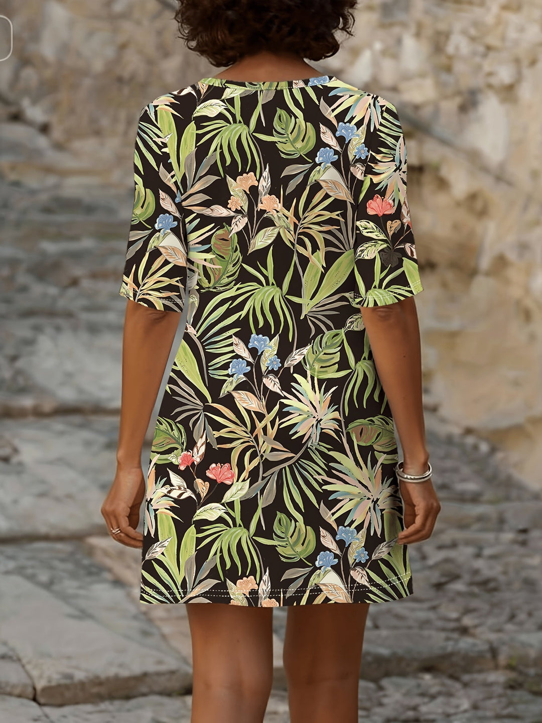 Women's Artistic Print Loose Dress - Effortless Everyday Style
