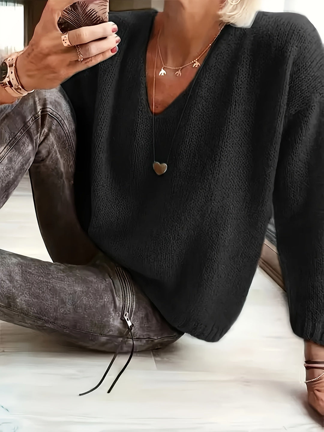 Women's Plush V-Neck Sweater - Cozy Everyday Comfort