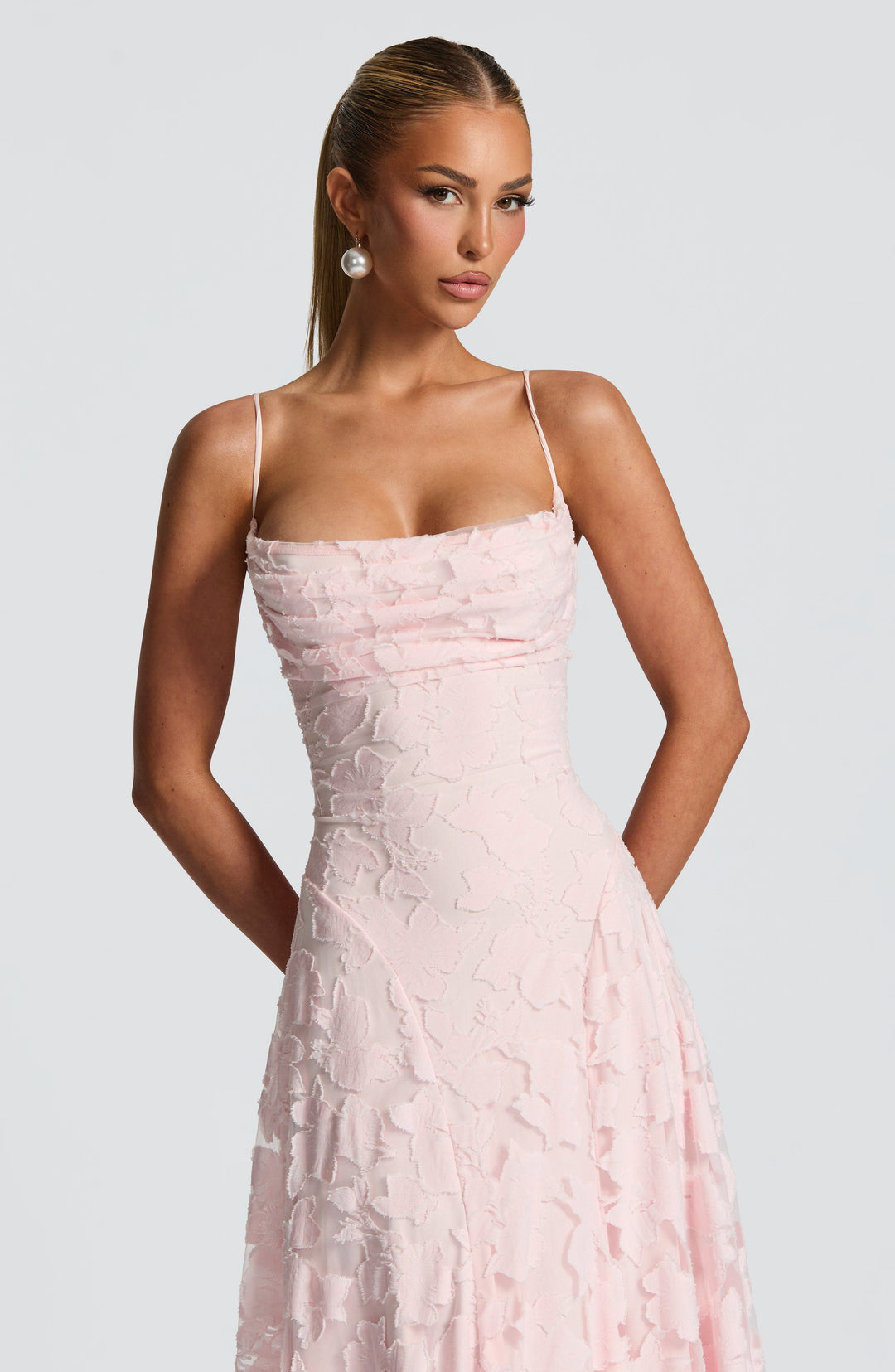 Women's Elegant Maxi Dress - Effortless Party Style