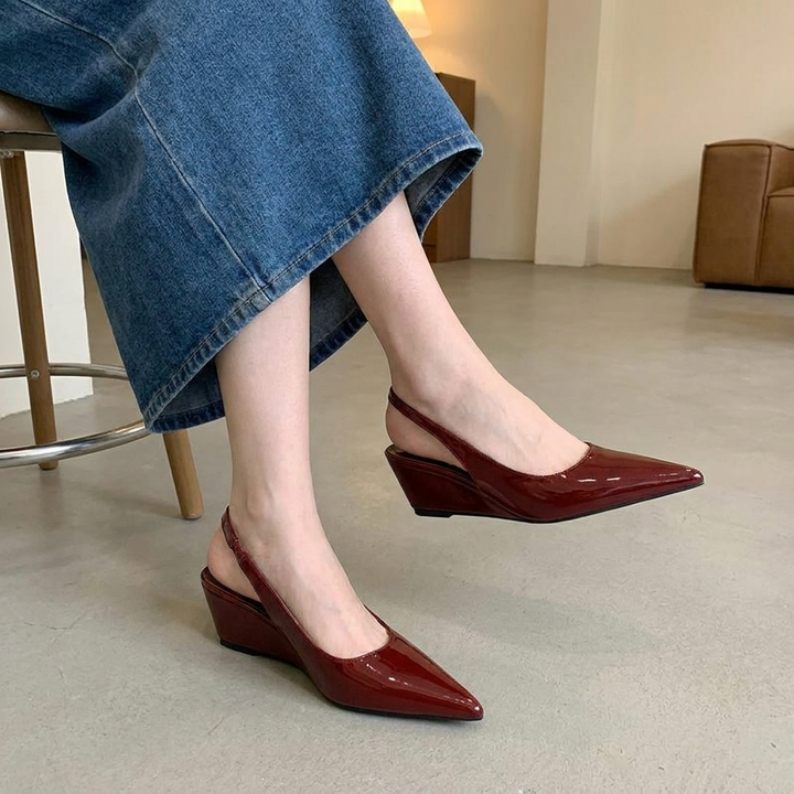 Women's Pointed-Toe Slingback Wedge Heels - Elegant Comfort